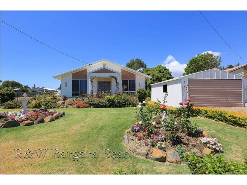 5 Magnolia Court, Innes Park QLD 4670
