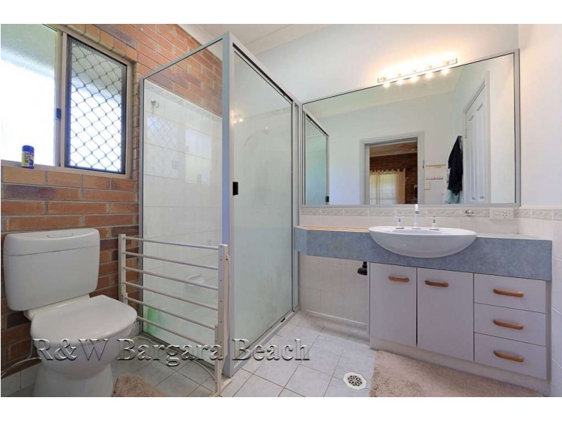127 Seaview Rd, Bargara QLD 4670