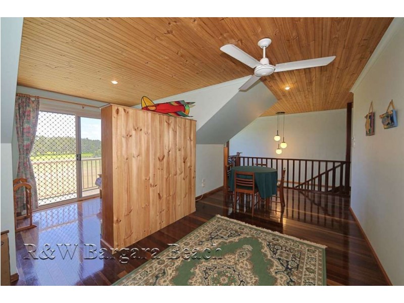 127 Seaview Rd, Bargara QLD 4670