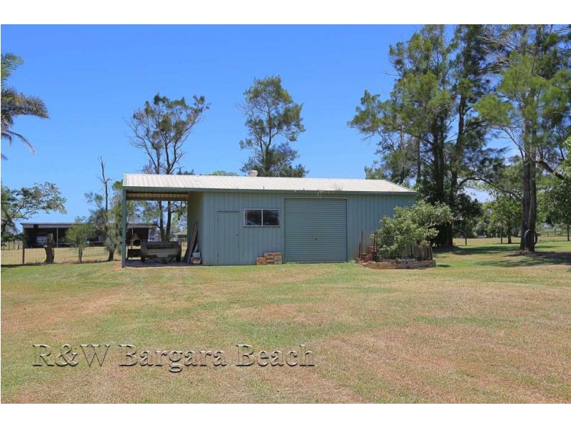 127 Seaview Rd, Bargara QLD 4670