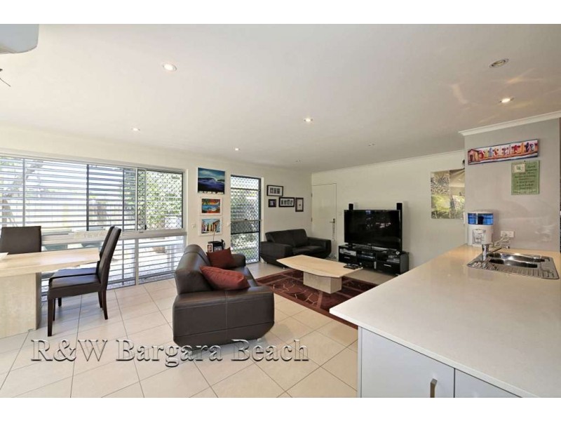 Unit 2 Beach Break, 6 McDougall Street, Bargara QLD 4670