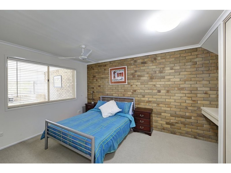 Unit 2, 21 McCavanagh Street, Bargara QLD 4670