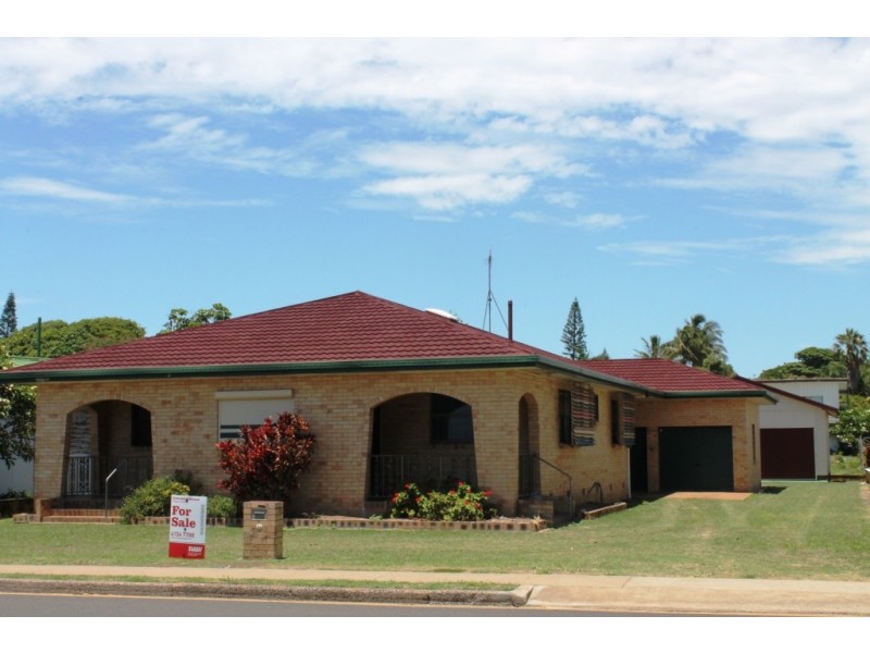39 Esplanade, Bargara QLD 4670