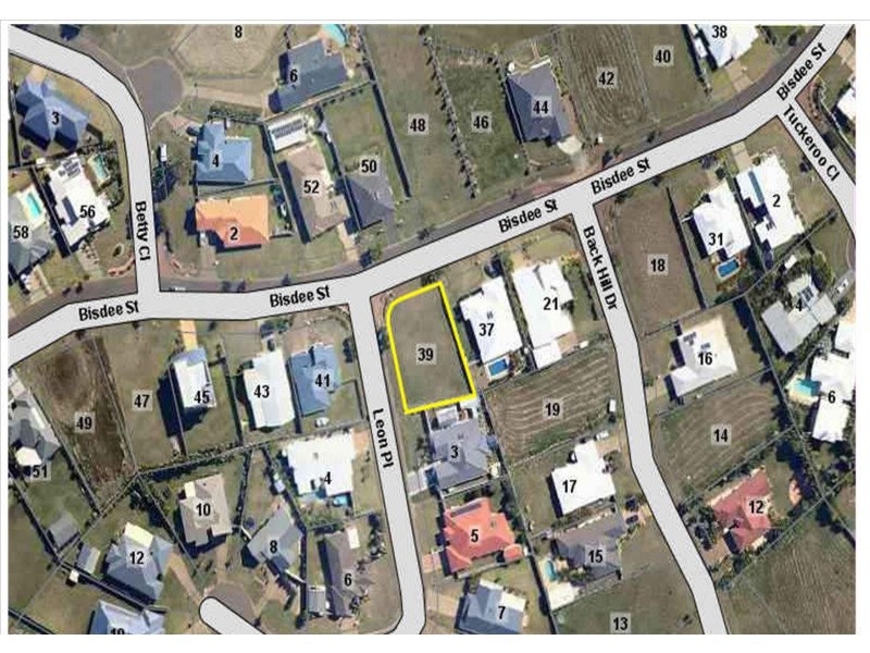 39 Bisdee St, Coral Cove QLD 4670