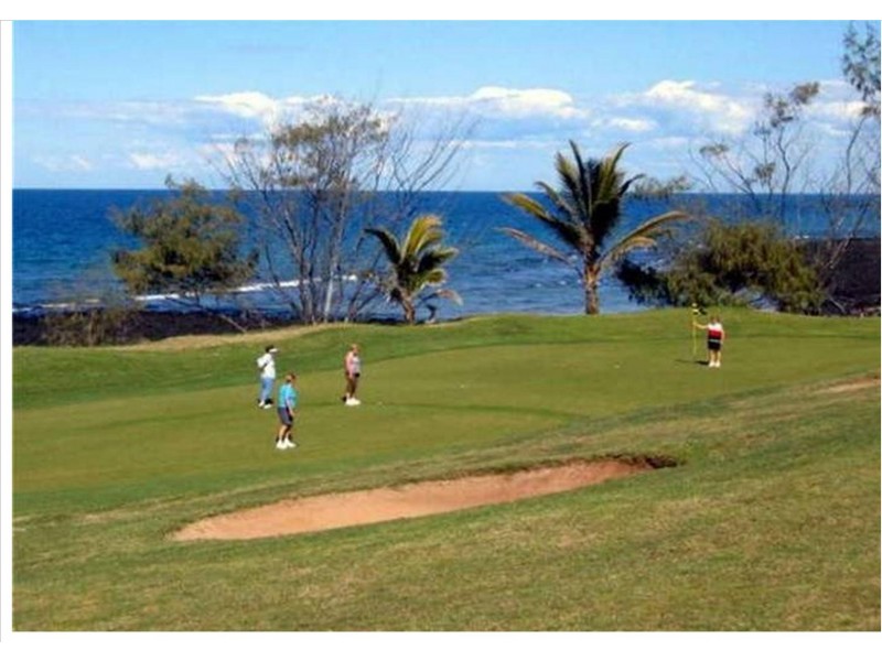 39 Bisdee St, Coral Cove QLD 4670