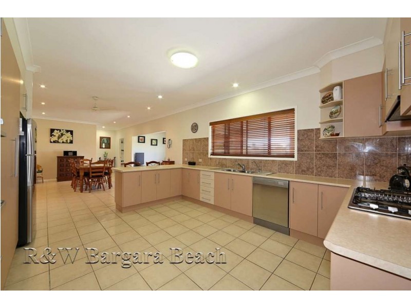 3 Nikki Place, Coral Cove QLD 4670