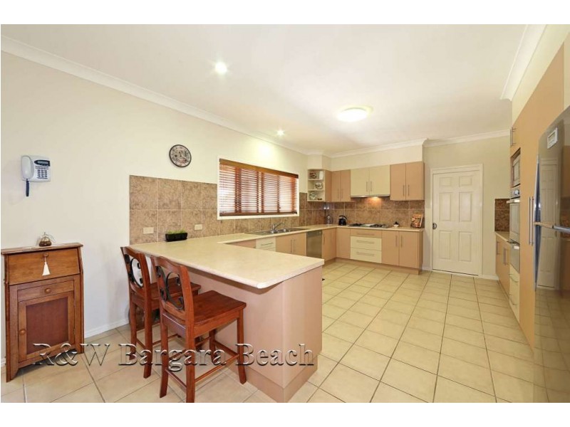 3 Nikki Place, Coral Cove QLD 4670