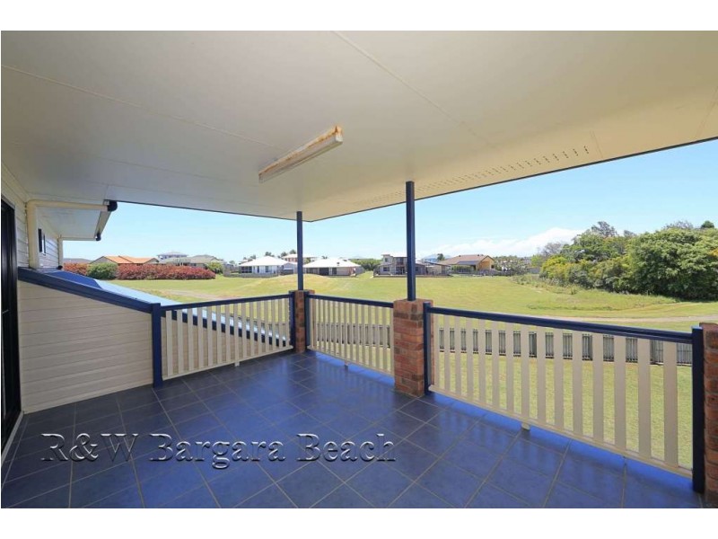 3 Nikki Place, Coral Cove QLD 4670