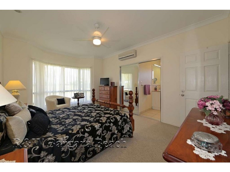 3 Nikki Place, Coral Cove QLD 4670