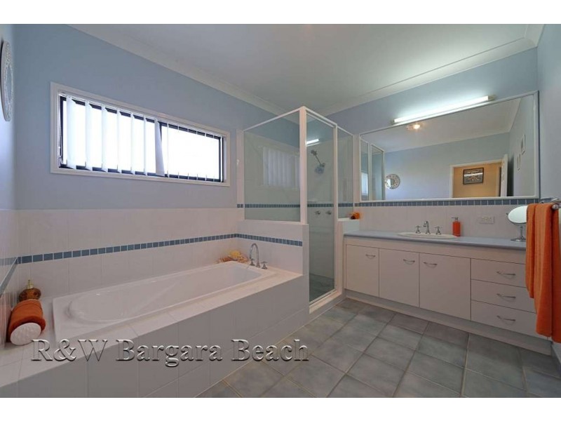 3 Nikki Place, Coral Cove QLD 4670