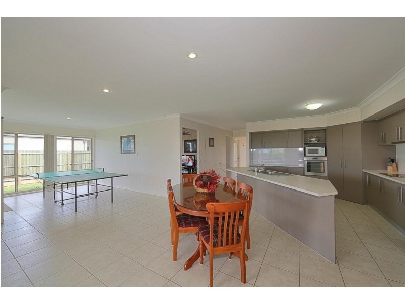 3 Panoramic Way, Bargara QLD 4670