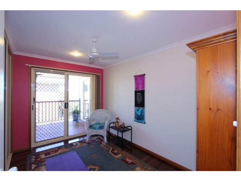 113 Barolin Esplanade, Coral Cove QLD 4670
