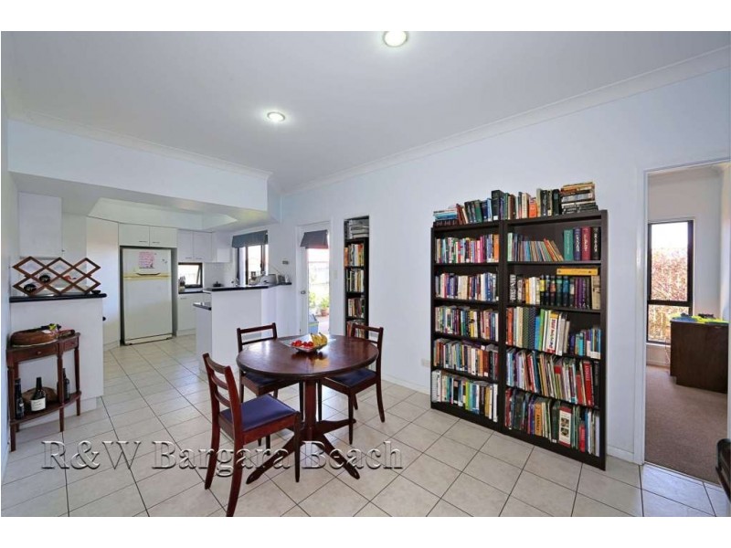 10 Belmonte Drive, Coral Cove QLD 4670