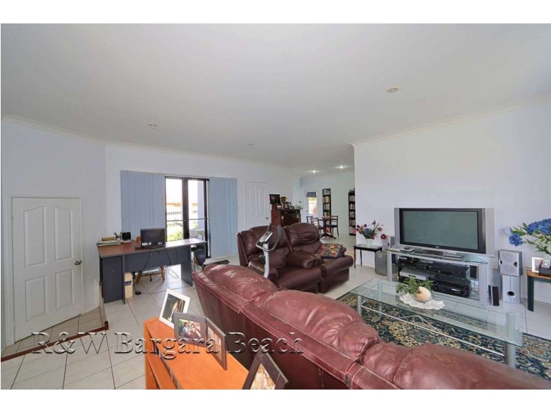 10 Belmonte Drive, Coral Cove QLD 4670