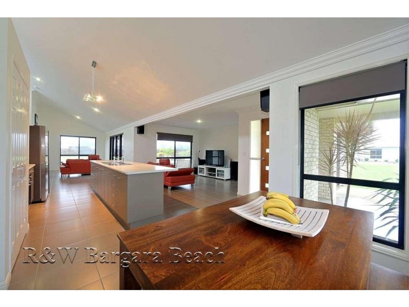 7 Sandstone Street, Burnett Heads QLD 4670