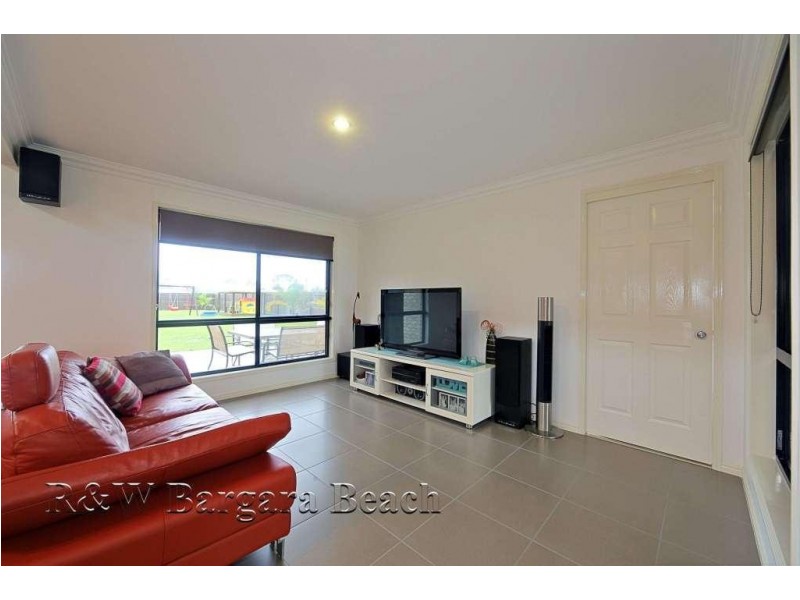 7 Sandstone Street, Burnett Heads QLD 4670