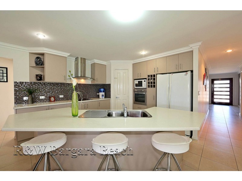 4 Trinity Close, Bargara QLD 4670
