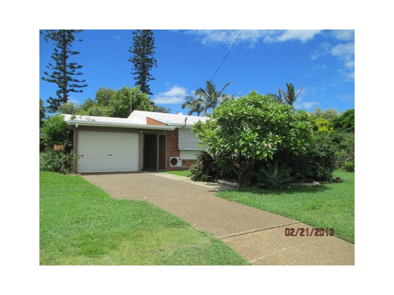 35 Bathurst Street, Elliott Heads QLD 4670