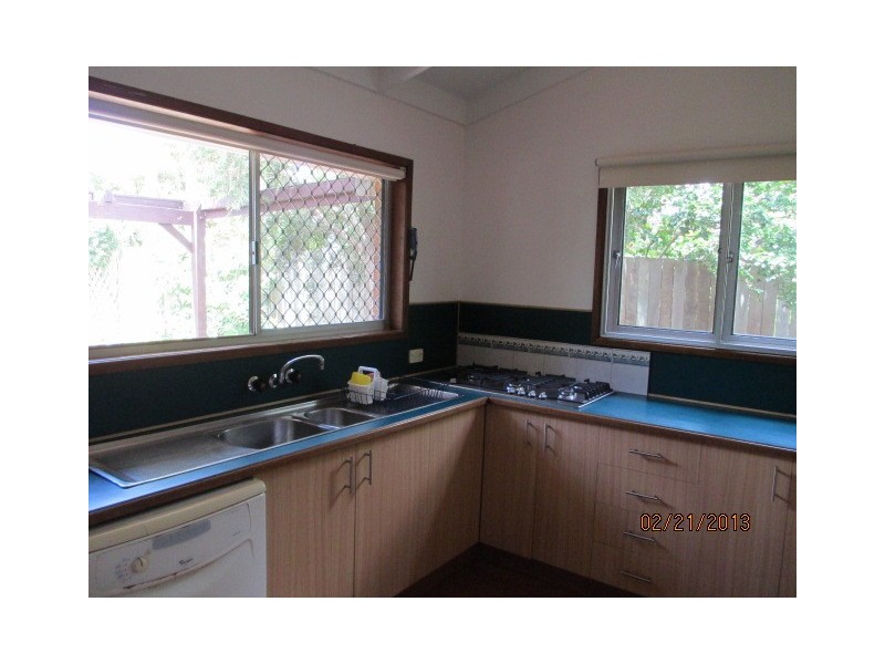 35 Bathurst Street, Elliott Heads QLD 4670