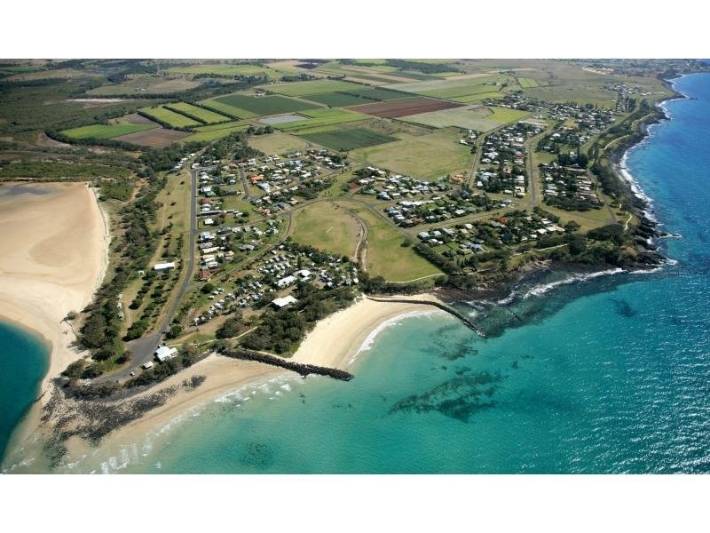 35 Bathurst Street, Elliott Heads QLD 4670