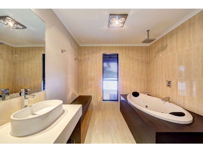 24 Iluka Street, Innes Park QLD 4670