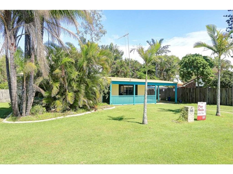 1 Palmer Avenue, Bargara QLD 4670
