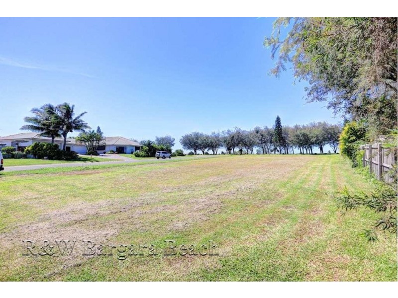 109 Barolin Esplanade, Coral Cove QLD 4670