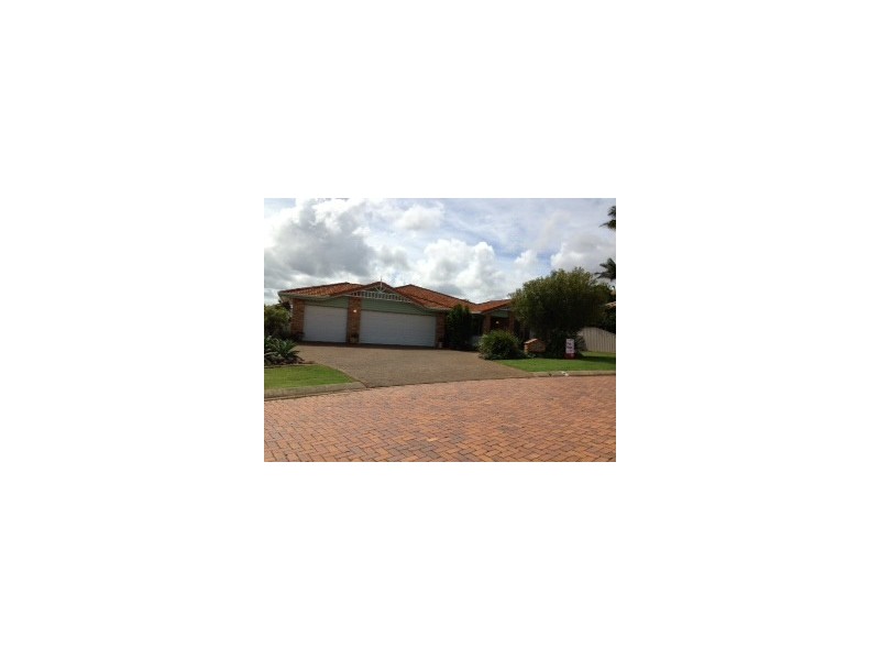 4 Captivation Court, Avoca QLD 4670