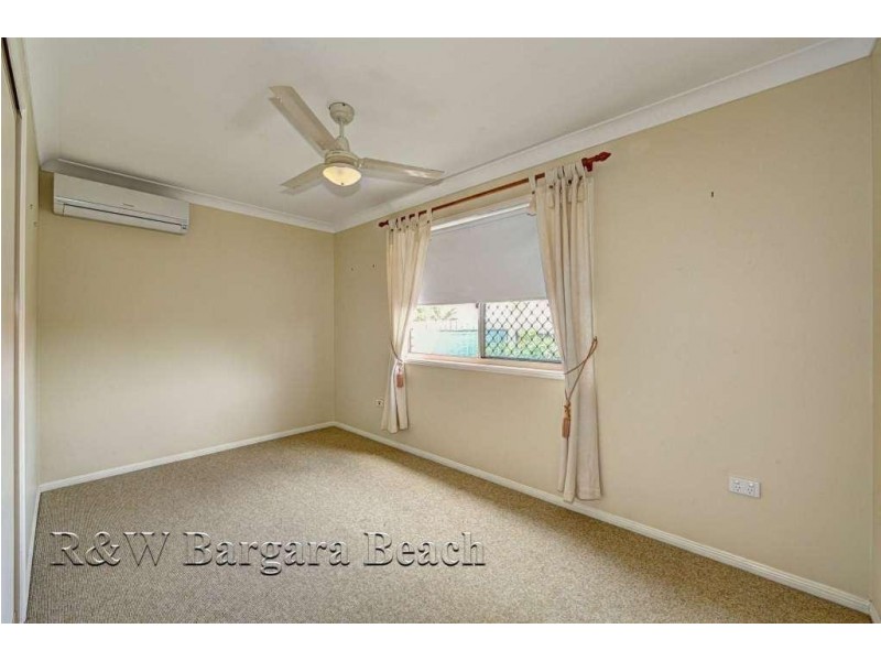 1 Blake Close, Coral Cove QLD 4670