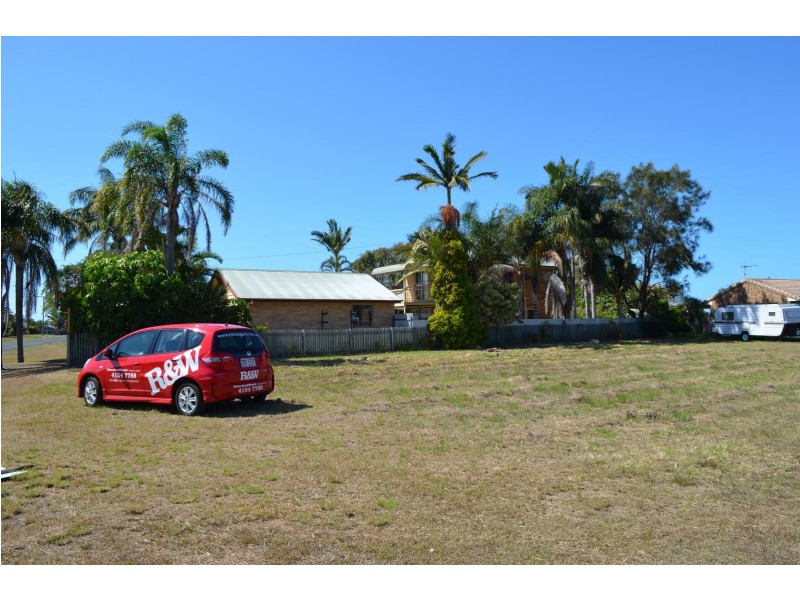 2 Palm Street, Innes Park QLD 4670