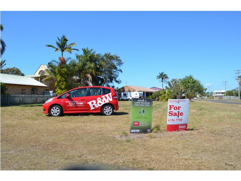 2 Palm Street, Innes Park QLD 4670