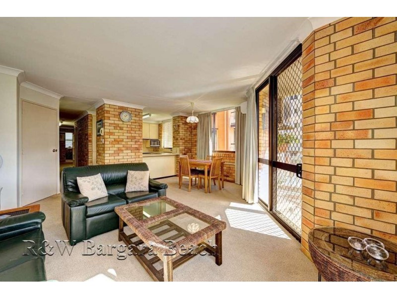 Unit 2, 43 Esplanade, Bargara QLD 4670