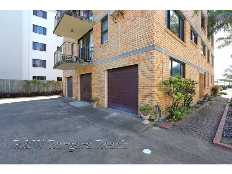 Unit 2, 43 Esplanade, Bargara QLD 4670