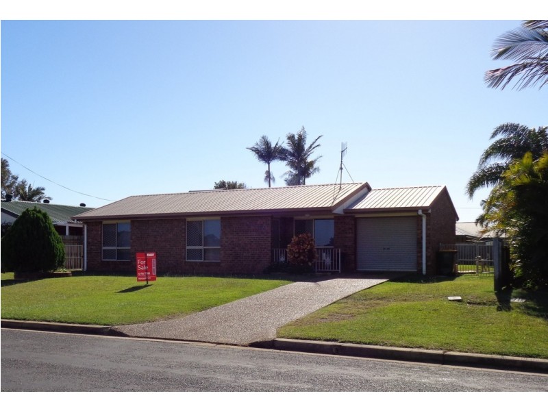 15 Hughes Road, Bargara QLD 4670