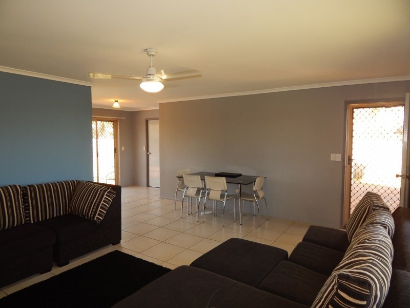 15 Hughes Road, Bargara QLD 4670