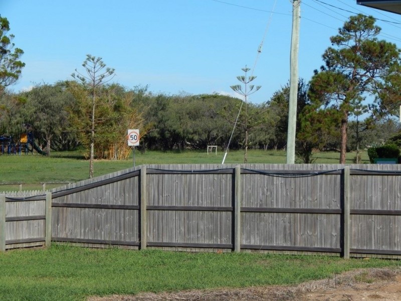 1 Esplanade, Innes Park QLD 4670