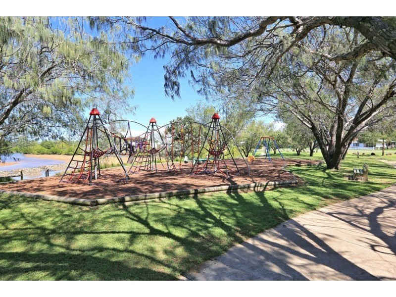 1 Esplanade, Innes Park QLD 4670