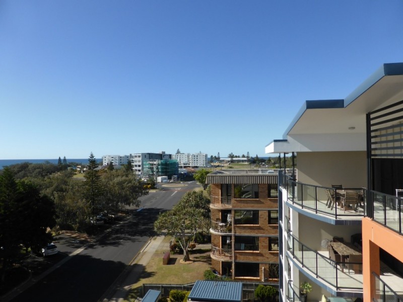 Unit 501, Silverpoint, 47 Esplanade, Bargara QLD 4670