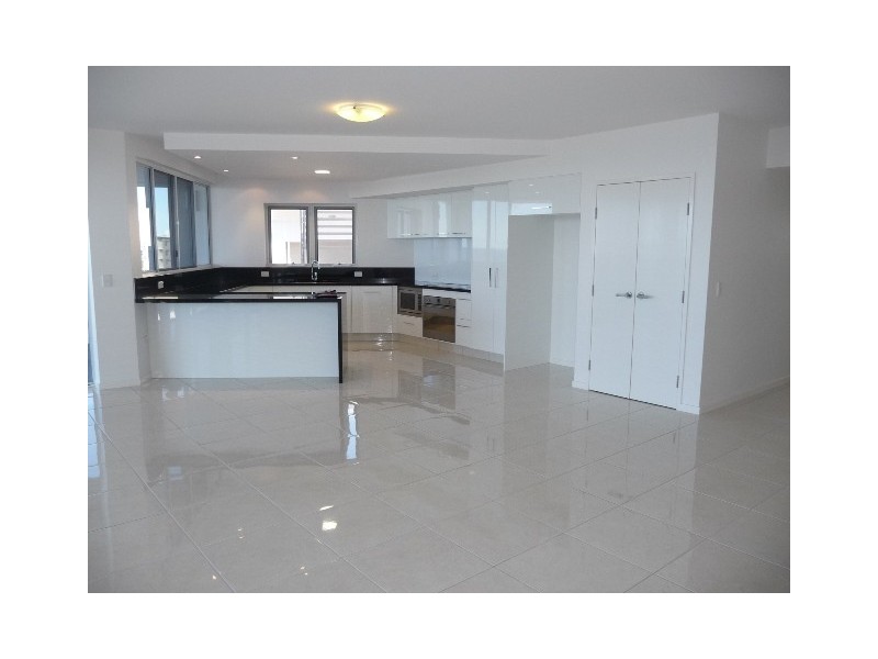 Unit 501, Silverpoint, 47 Esplanade, Bargara QLD 4670
