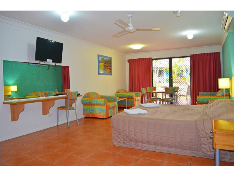 Unit 23 Pebble Beach Drive, Coral Cove QLD 4670