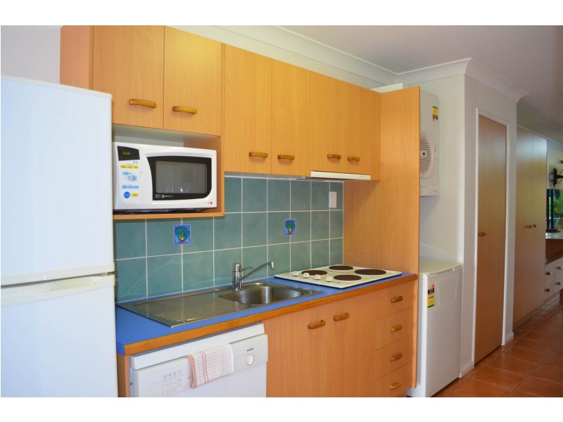 Unit 23 Pebble Beach Drive, Coral Cove QLD 4670