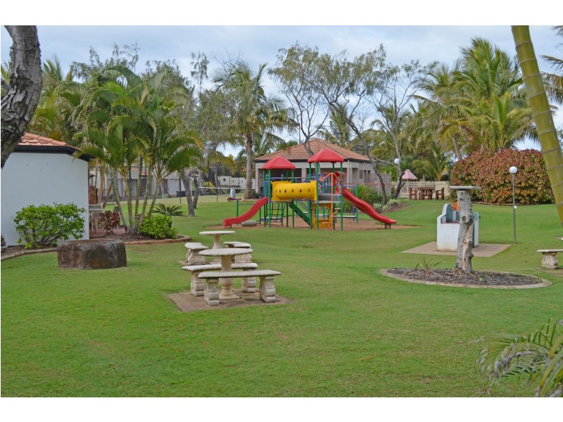 Unit 23 Pebble Beach Drive, Coral Cove QLD 4670