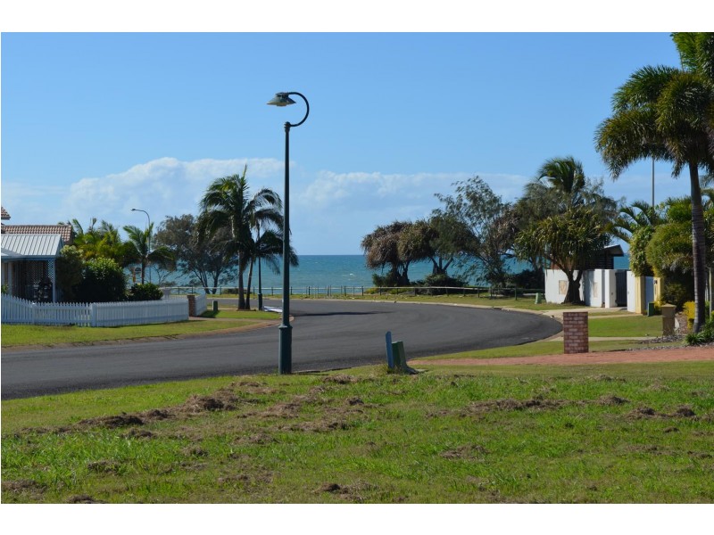 162 Barolin Esplanade, Coral Cove QLD 4670
