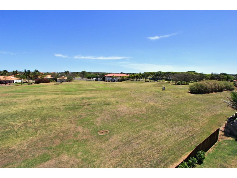 162 Barolin Esplanade, Coral Cove QLD 4670