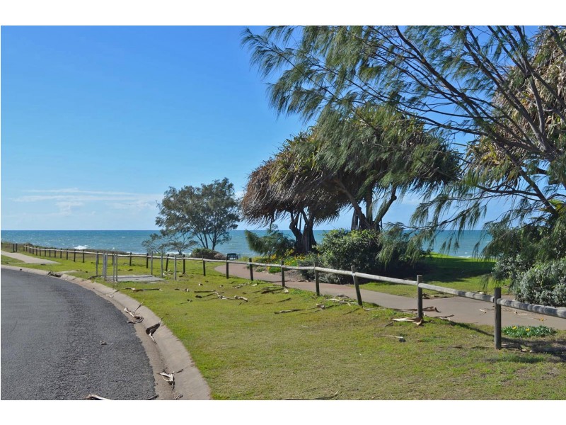 162 Barolin Esplanade, Coral Cove QLD 4670