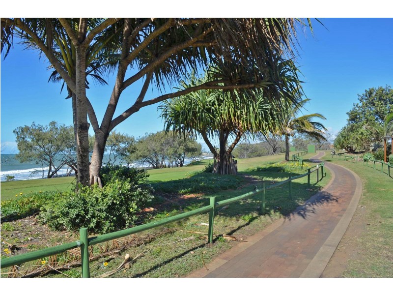 162 Barolin Esplanade, Coral Cove QLD 4670