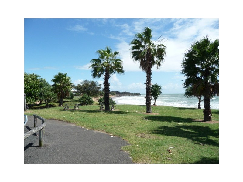 9 McCavanagh Street, Bargara QLD 4670