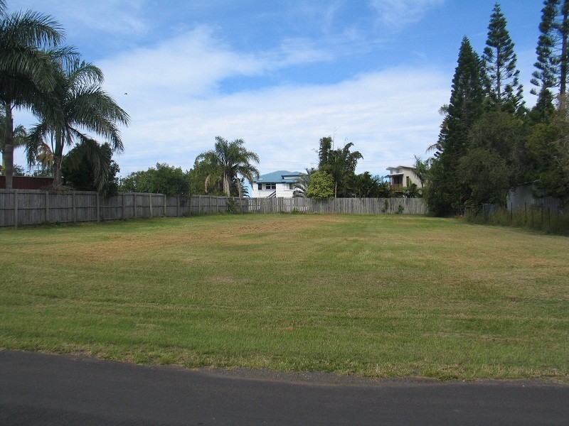 16 Pandanus Crescent, Innes Park QLD 4670