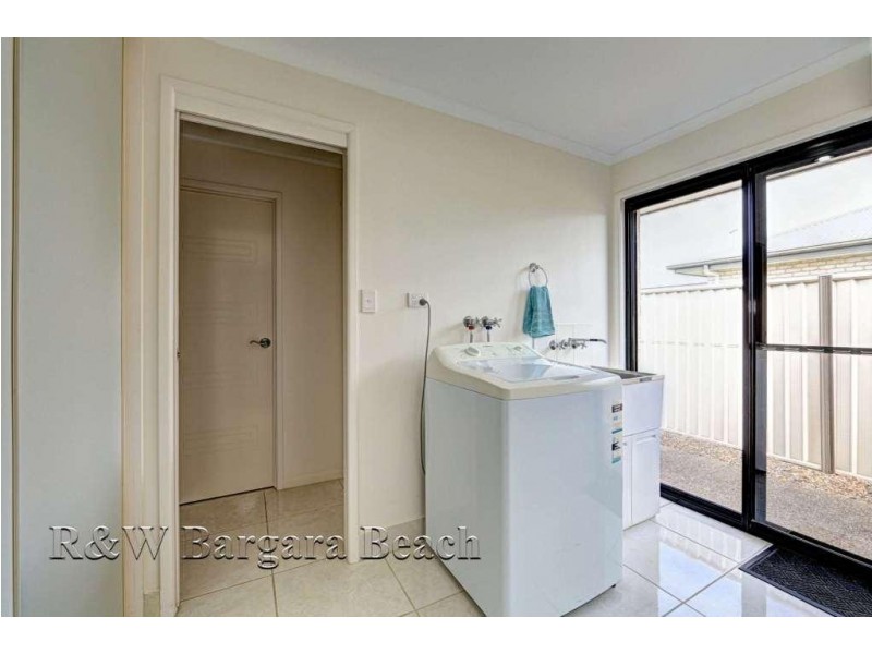 13 Wearing Road, Bargara QLD 4670