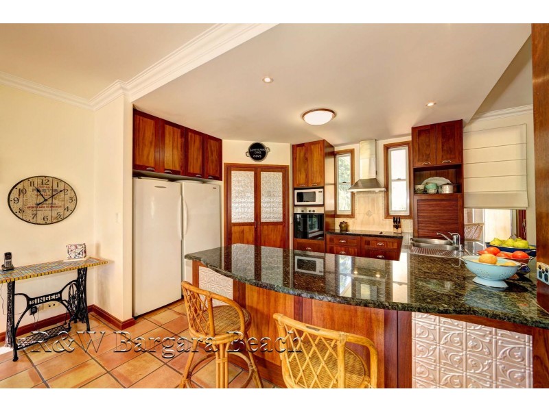 5 Bussey Street, Bargara QLD 4670